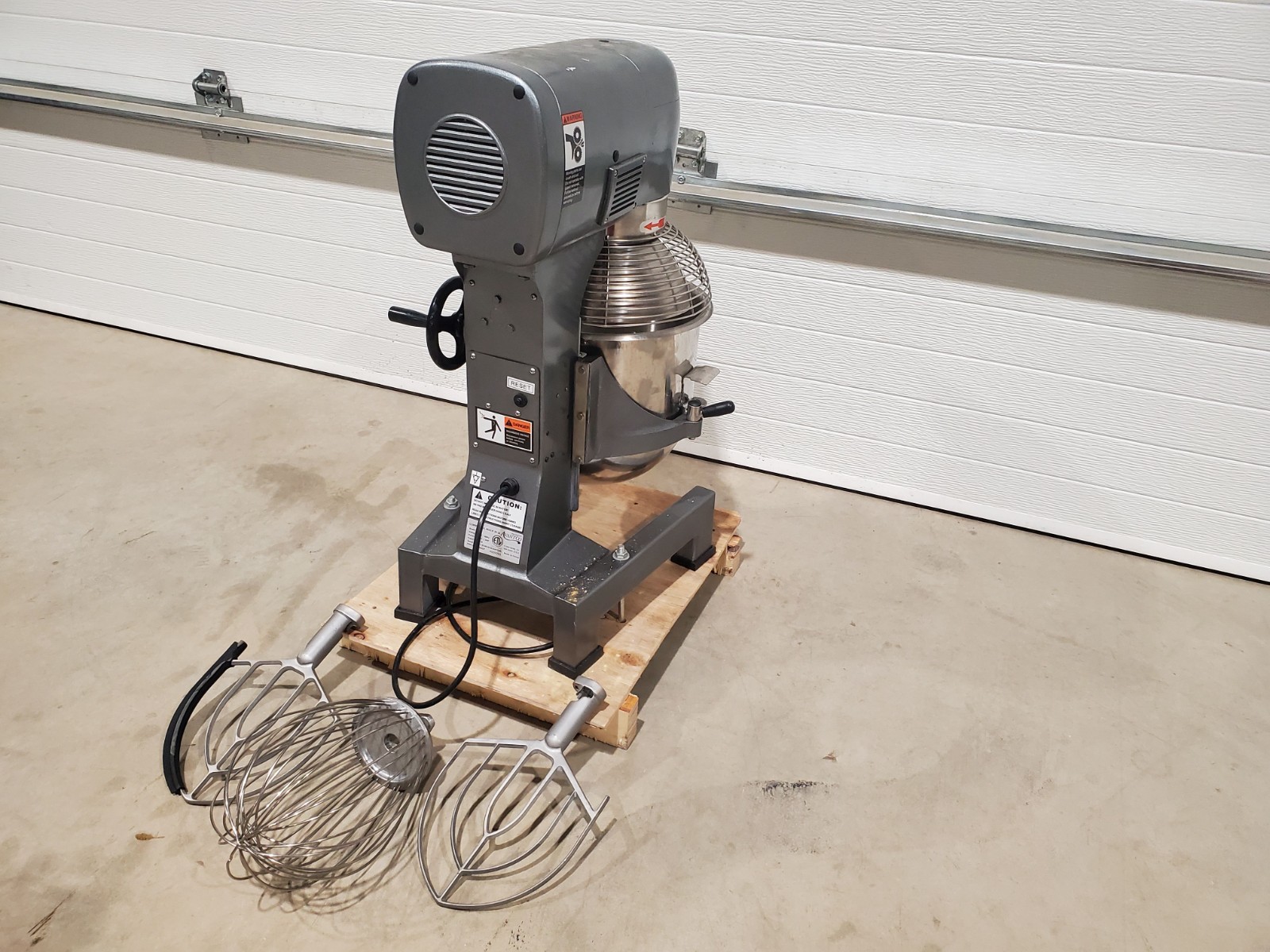 Avanto MX20 Commercial Mixer – Heavy Duty Food Dough Mixer