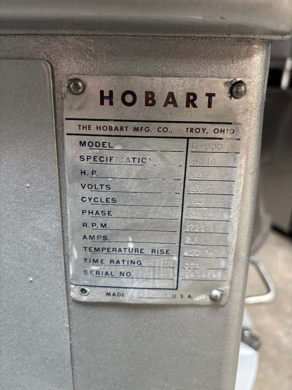 30 Quart Mixer Hobart D-300 208V New Bowl & 3 Attachments Qt Dough OEM USA Guard