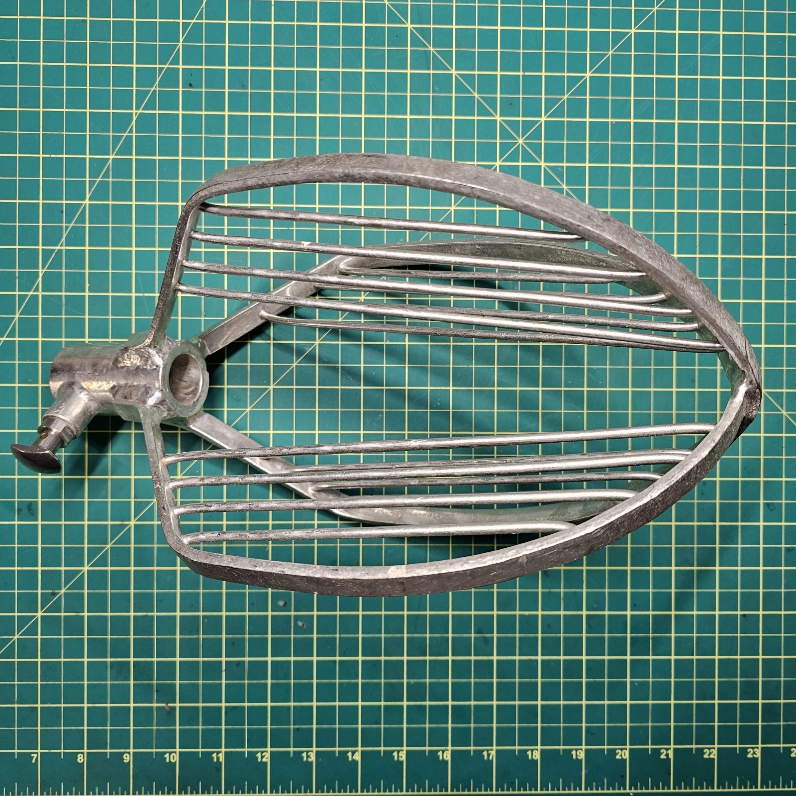 Hobart – 20 Qt. C Wing Whip for HL200 Mixer – CWHIP-HL20