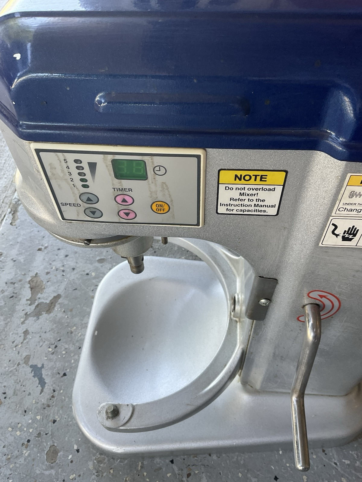 VOLLRATH 40755 7qt COMMERCIAL COUNTERTOP MIXER