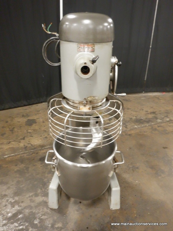 HOBART D340 40 QT DOUGH MIXER WITH BOWL GUARD & 1 HOOK