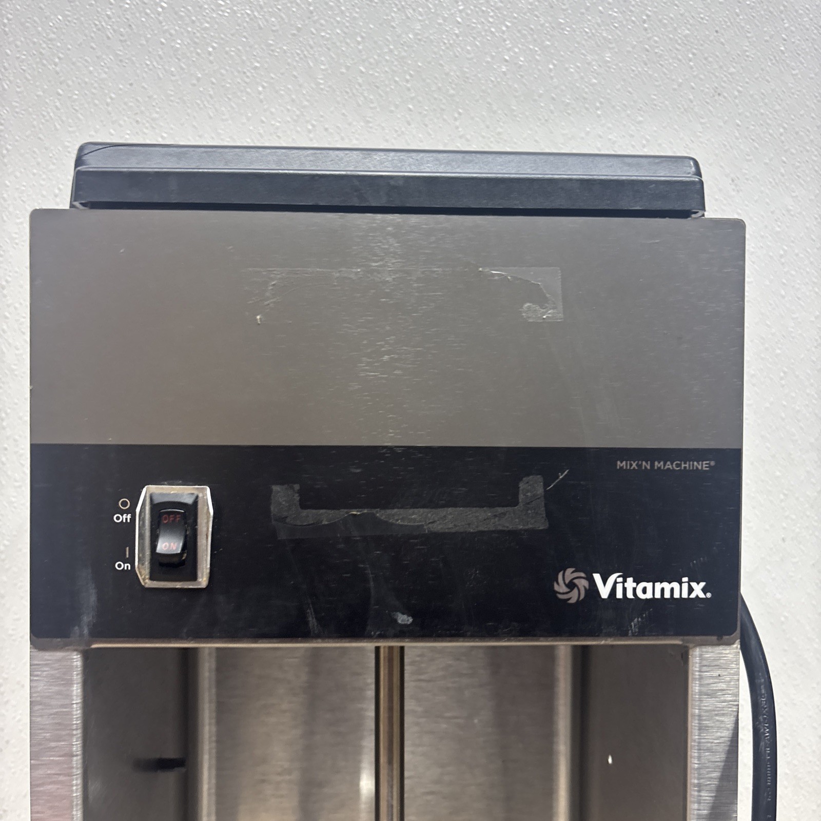 VITAMIX VM0800 / 002503 MIX N FROZEN DESSERT MACHINE FOR COUNTERTOP #B5
