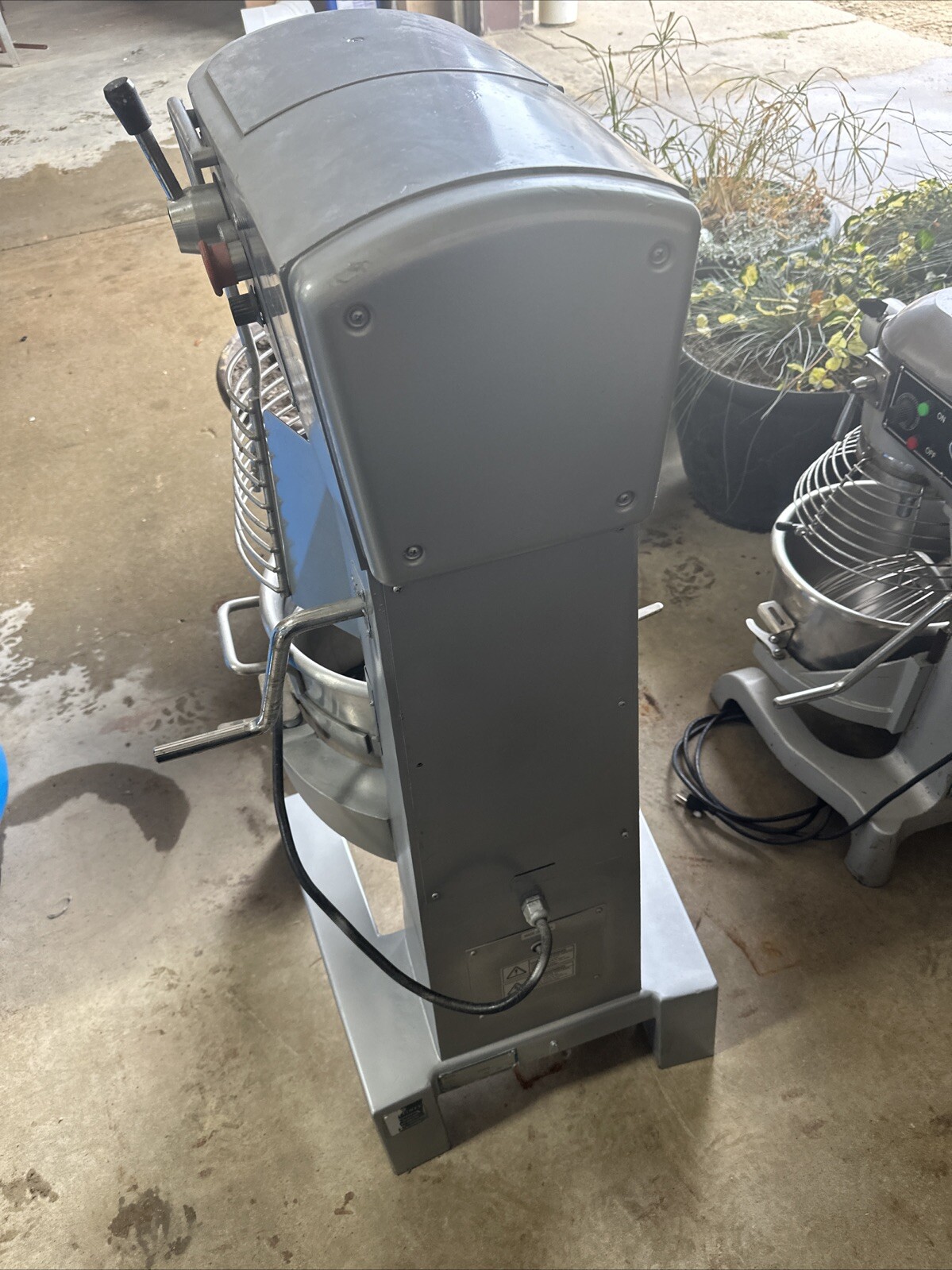 Sentinel 30 qt mixer With Attachments