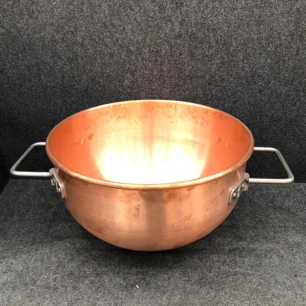 Savage Bros Copper Candy Stove Bowl / Kettle 14″ deep x 24″ wide Ships Same Day