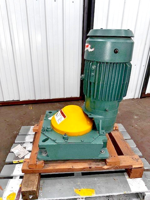 Lightnin Series 10 Model 15Q5 Top Mount Mixer Ratio 14.06