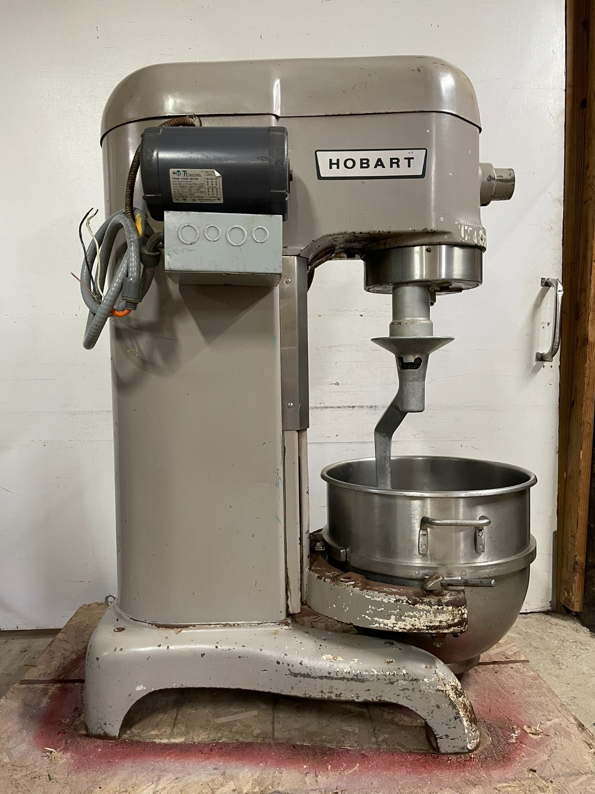 Hobart H600 60 Quart Mixer With Single Phase Converter