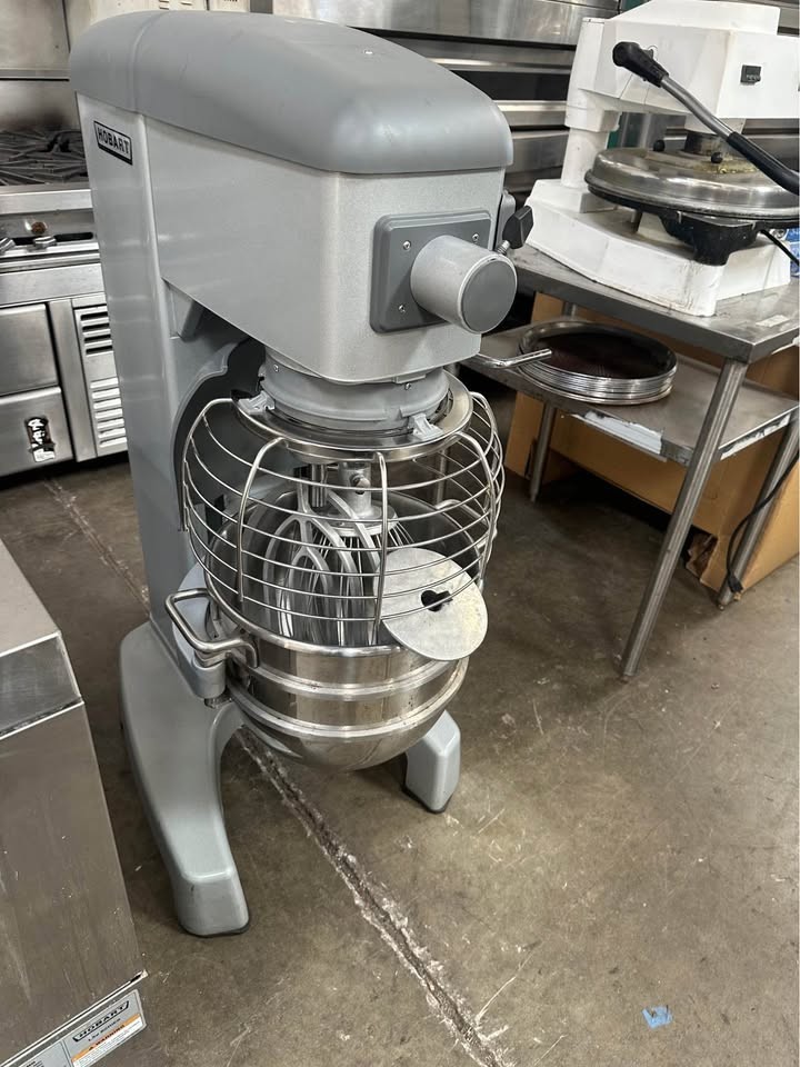 Hobart Legacy HL300-1STD Commercial Planetary Mixer – 30 Quart Capacity, 120V