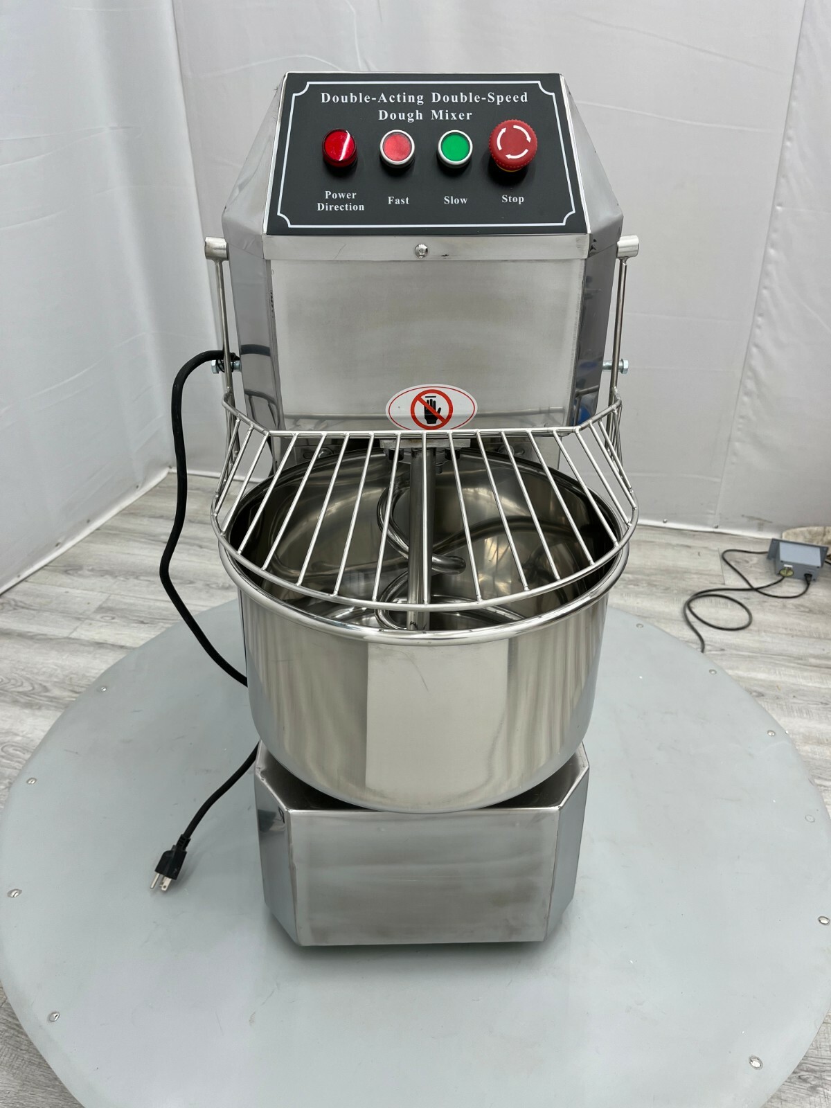 Commercial Dough Mixer 20L Dough Spiral Mixer Bakery Flour Mixing Machine 110V