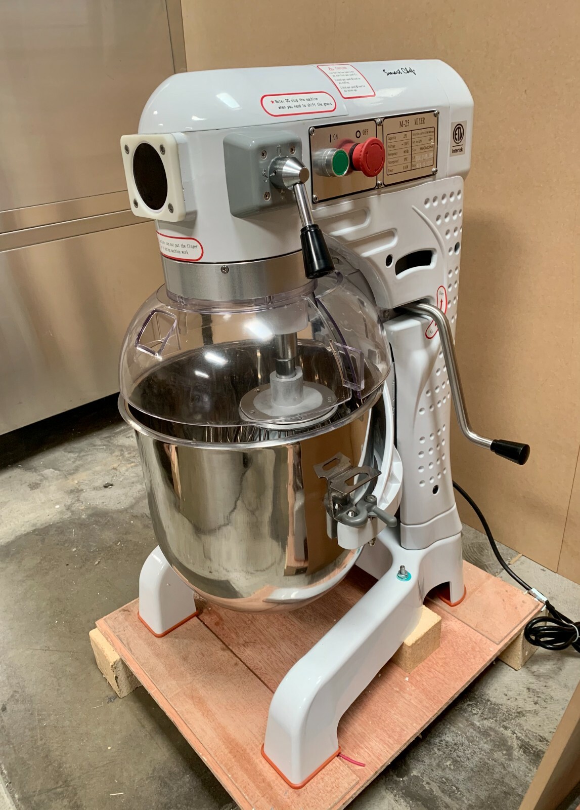 25L 1100W NSF Commercial Dough Food Mixer 3 Speed for Pizza Bakery & Restaurant