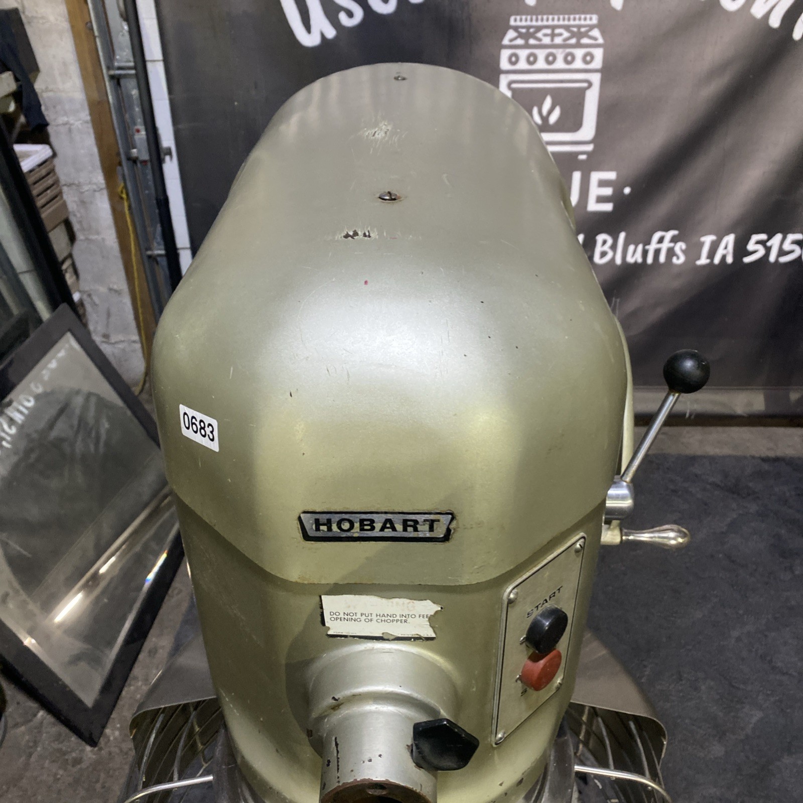 Pre-Owned Hobart 60-Quart Mixer Model H-600 With Safety Gate TESTED