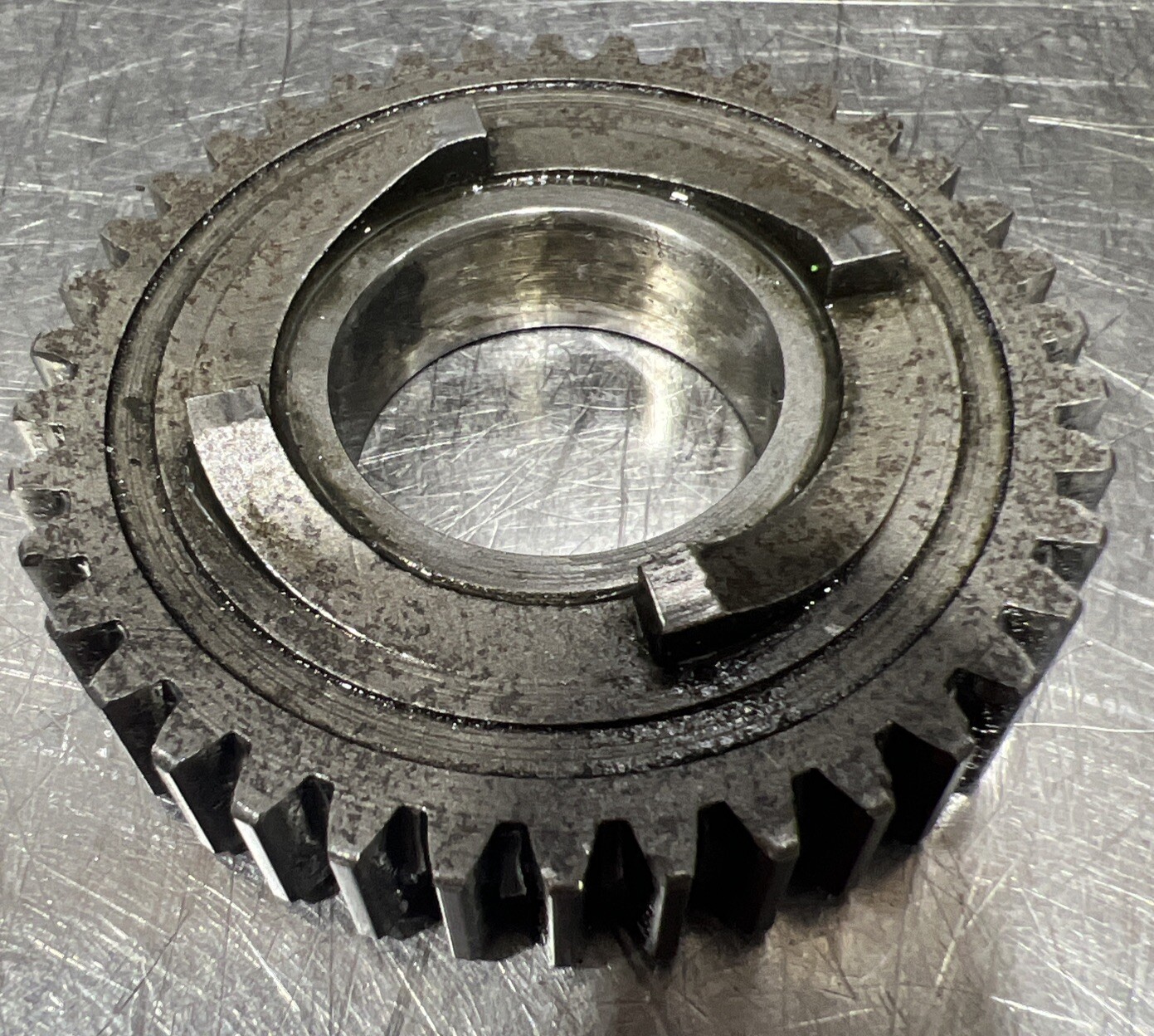 Genuine Hobart Model D-300 30 Qt Commercial Mixer Planetary Shaft Clutch (Lower)