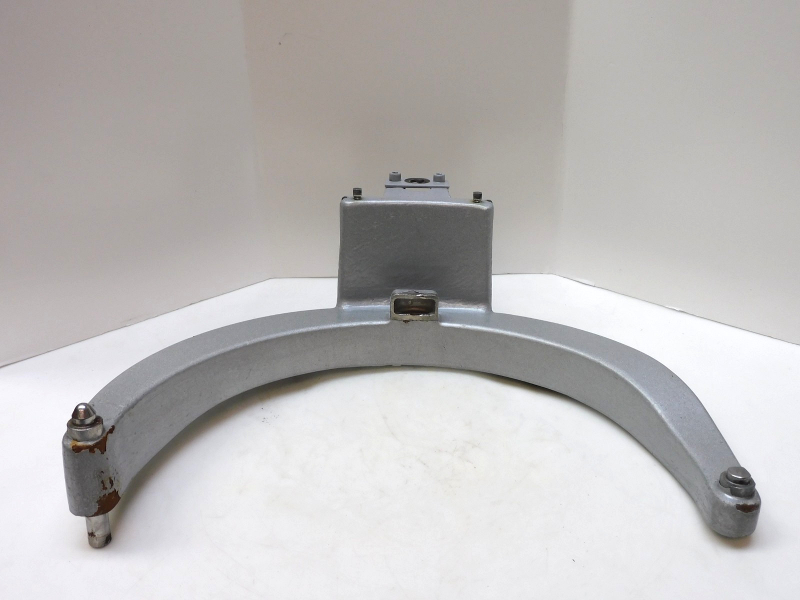 Hobart HL200 Mixer Bowl Support Arm Bracket