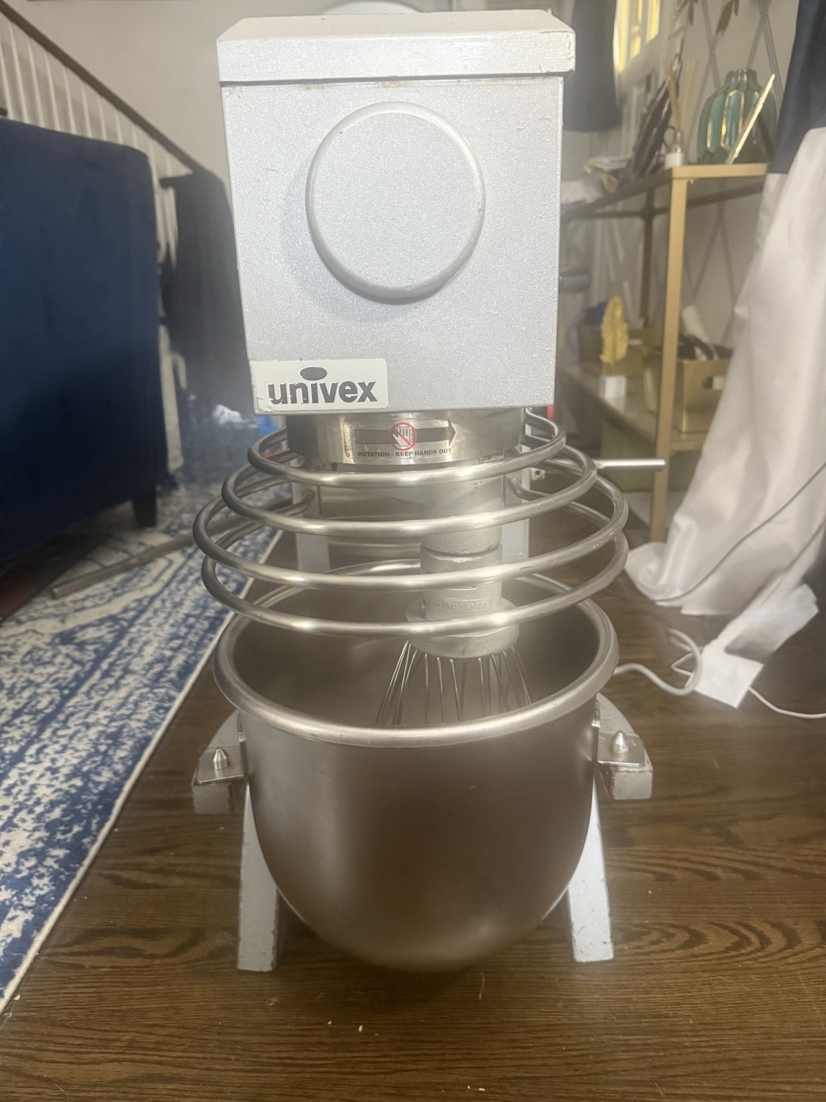 Univex SRM12 12 Qt Commercial Mixer Working