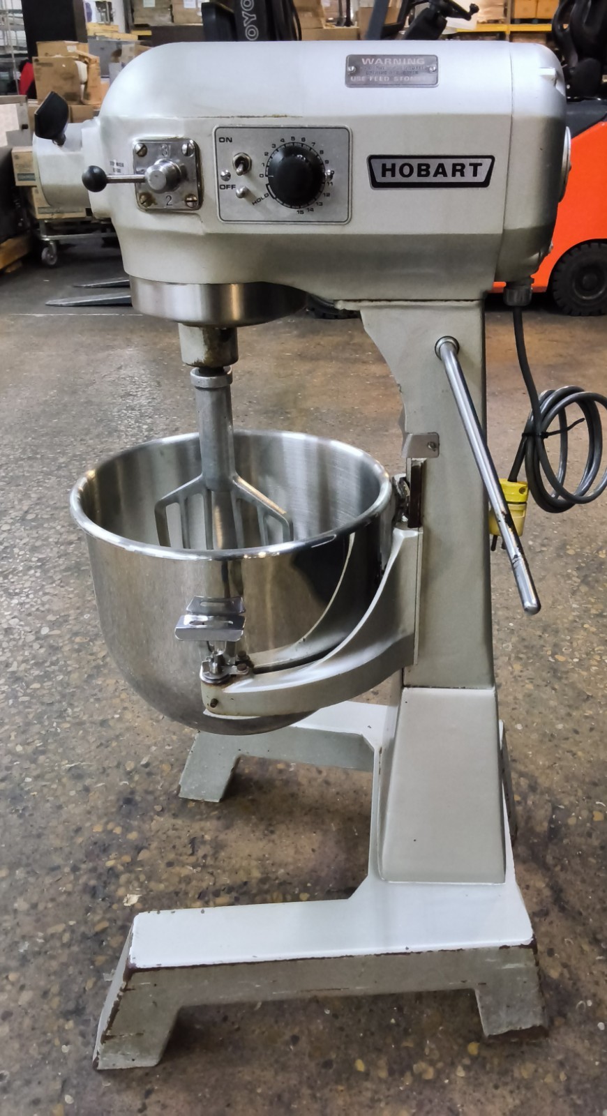 Hobart A200 20 Qt Dough Mixer Floor Model With Bowl One Attachment
