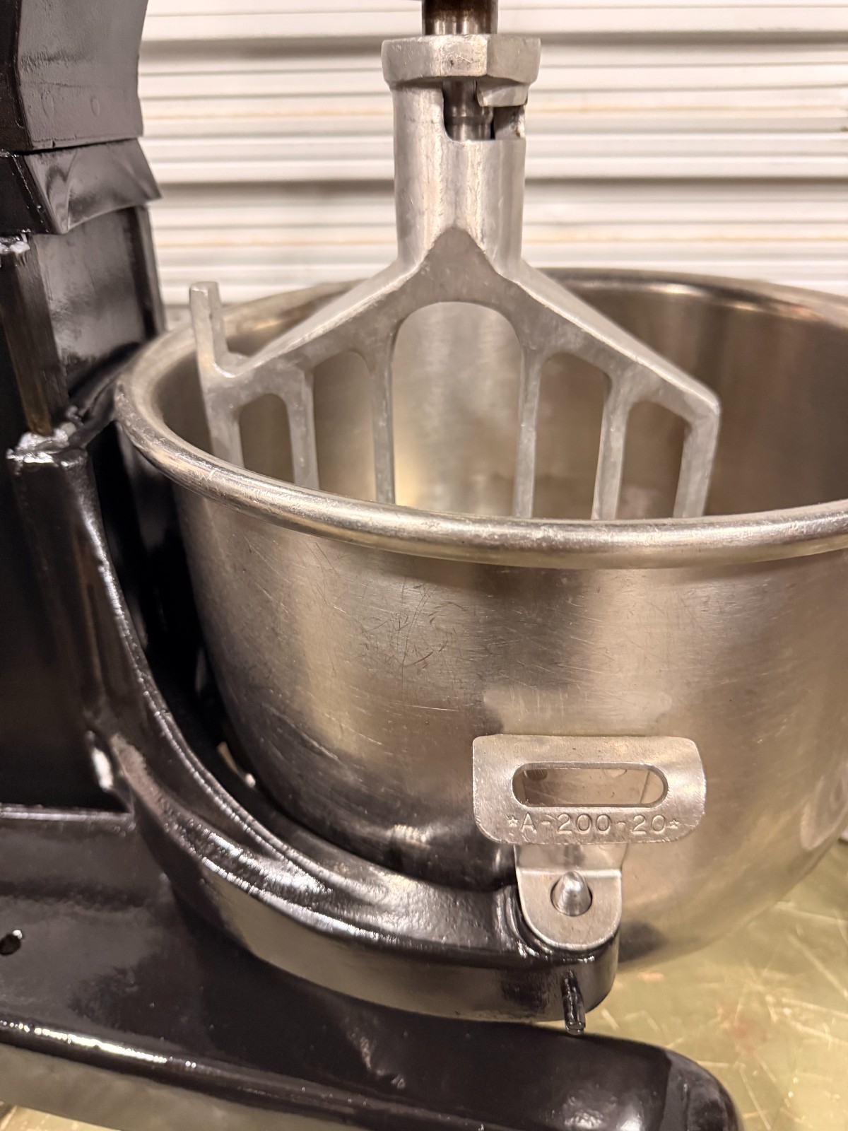 Hobart A200 20 Quart 3PH Commercial Mixer With 3 Attachments Freshly Serviced