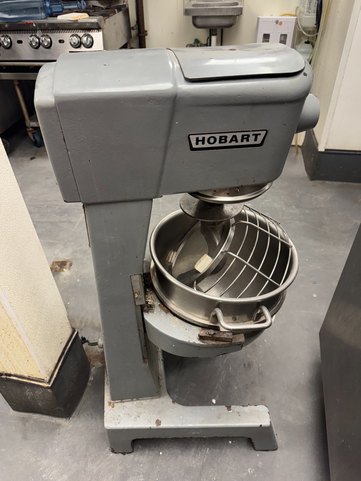 Hobart D300 – 30 Qt Mixer