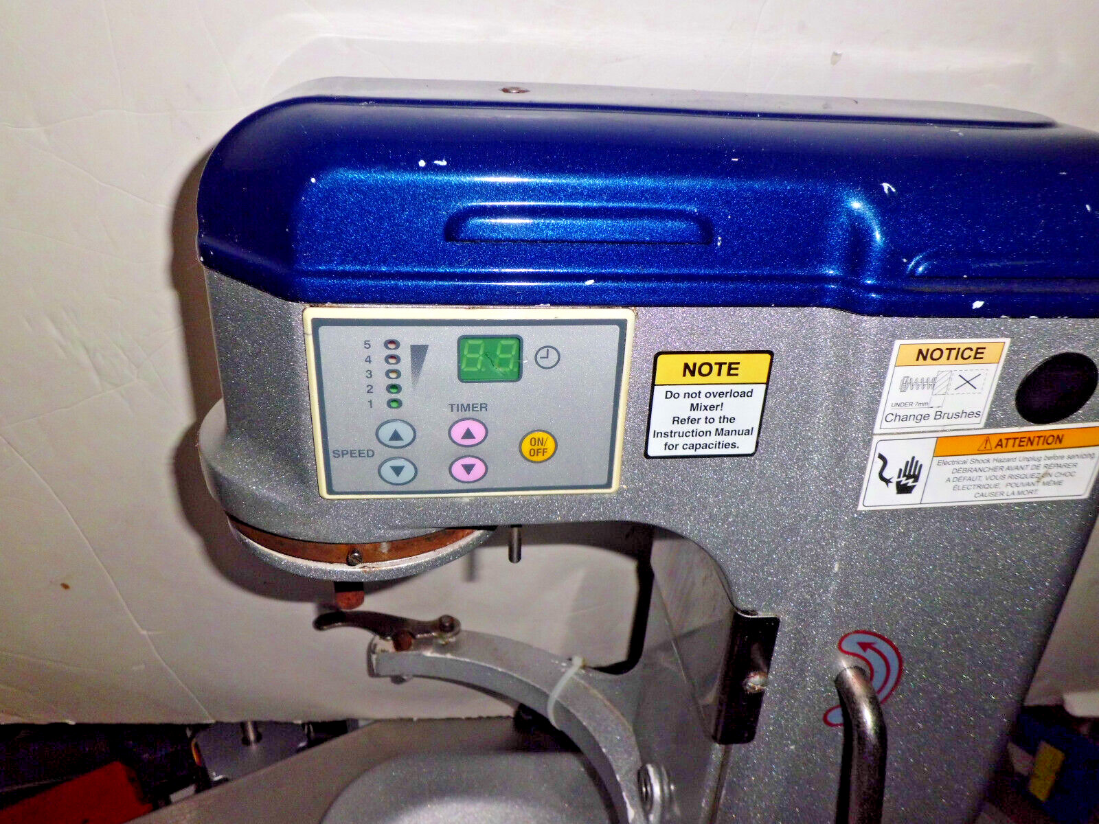 Vollrath 10 Quart Commercial Mixer, model 40756, 5 Speed, 110-120V, WORKS GREAT