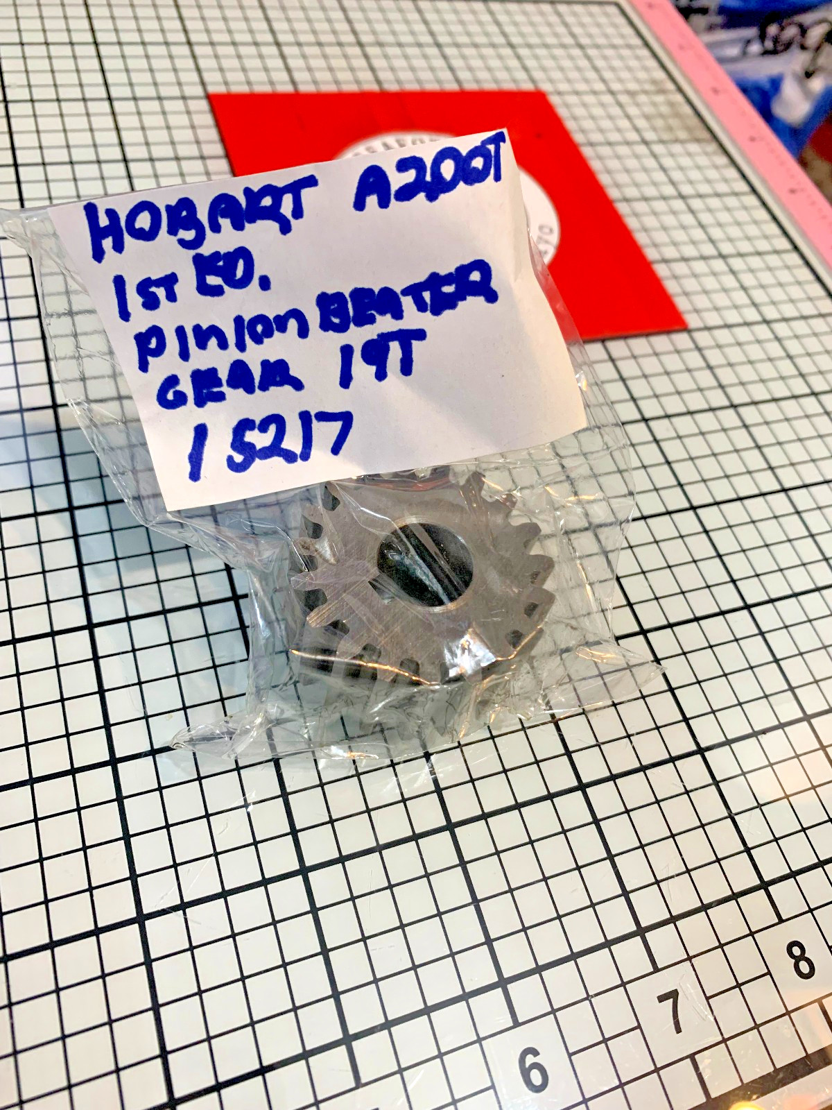 Hobart Pinion 19T 00-015217, 00-012683 Upper, OEM Hobart A200. 20 QT Mixer