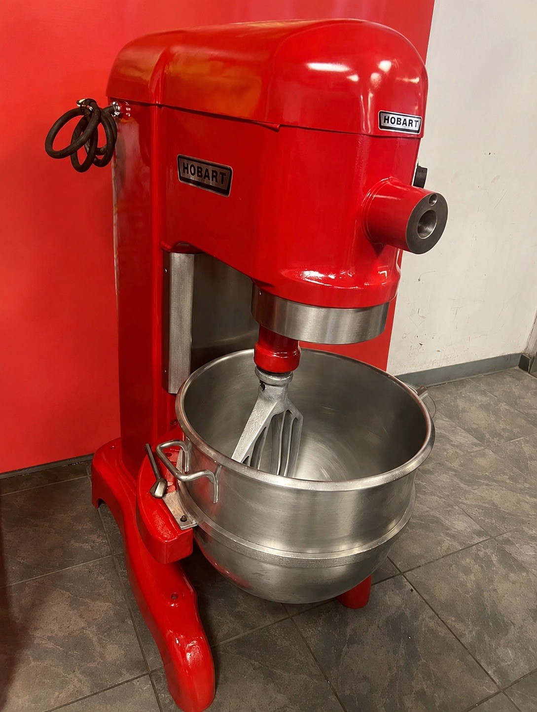 HOBART L800 80 Qt Mixer 1.5 HP 230V 1PH Bowl & Paddle Included BEAUTIFUL SHAPE!