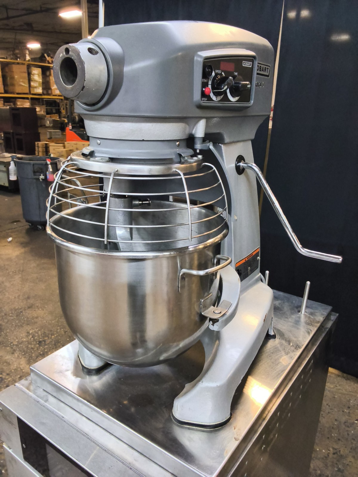 Hobart Legacy HL200 Countertop 20 Qt Dough Mixer with Guard Bowl 1 Attachment