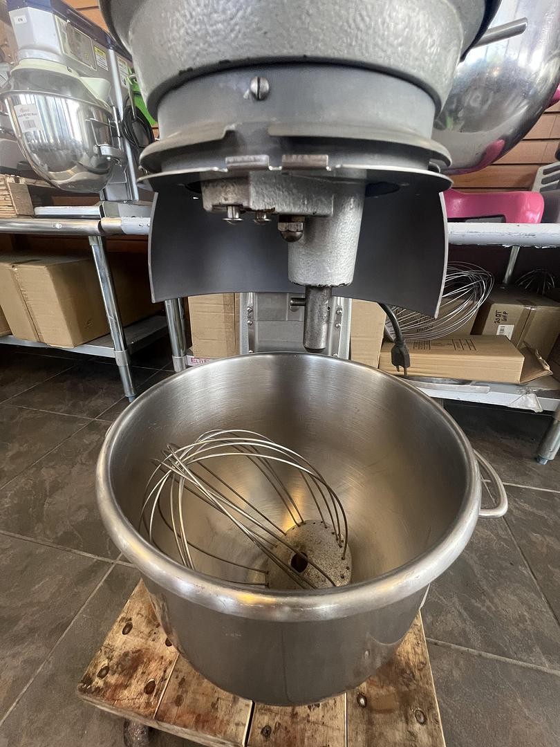 Hobart HL200 20 Quart Commercial Planetary Mixer