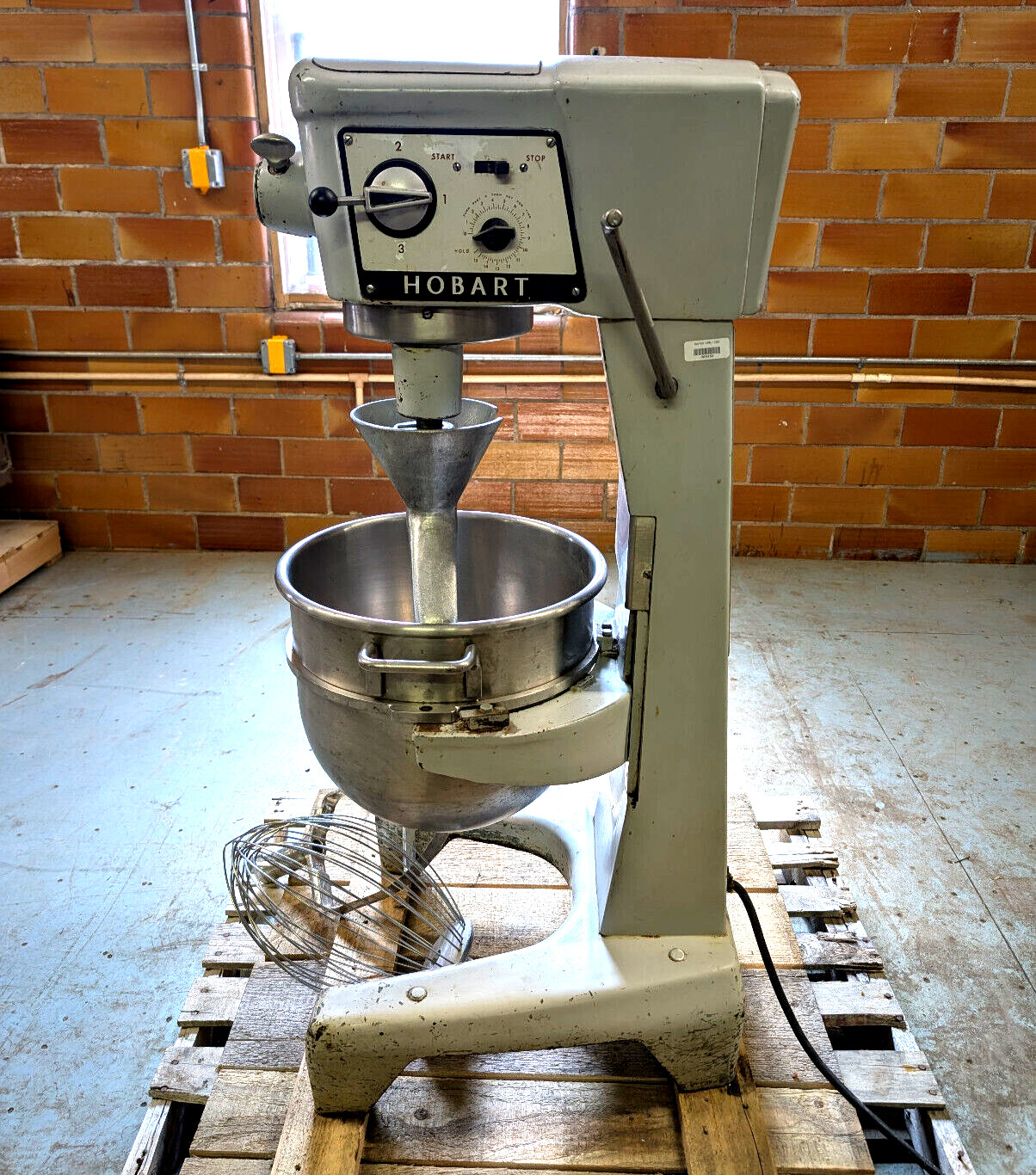 Hobart D-300T Commercial Mixer 30 QT w/ Bowl Whisk Dough Hook Chopping Paddle