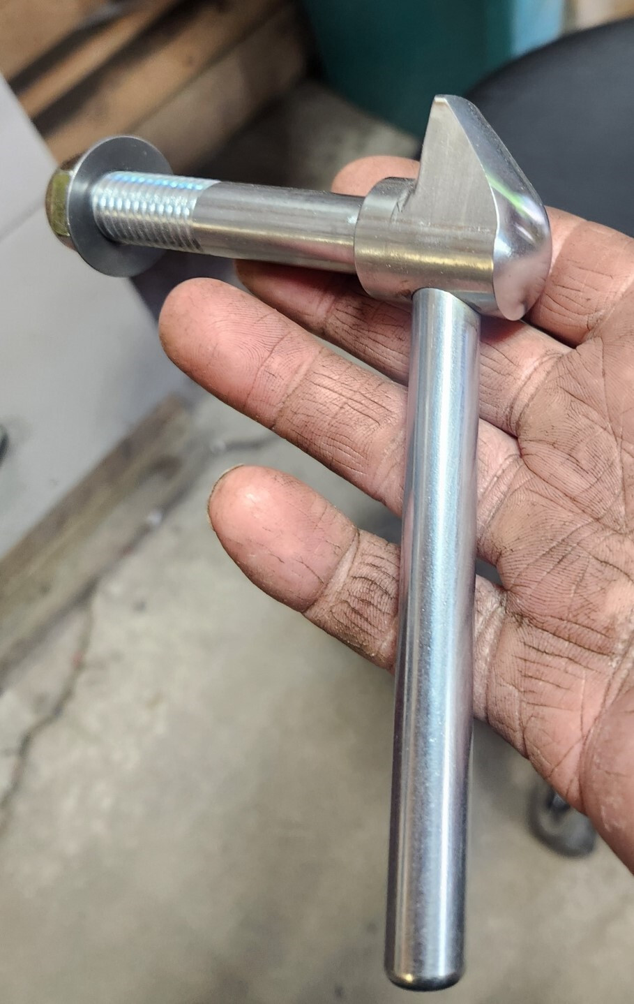 Hobart H600 P660 L800 M802 V140 Bowl Clamp handle With Nut & Spring Washer ONE