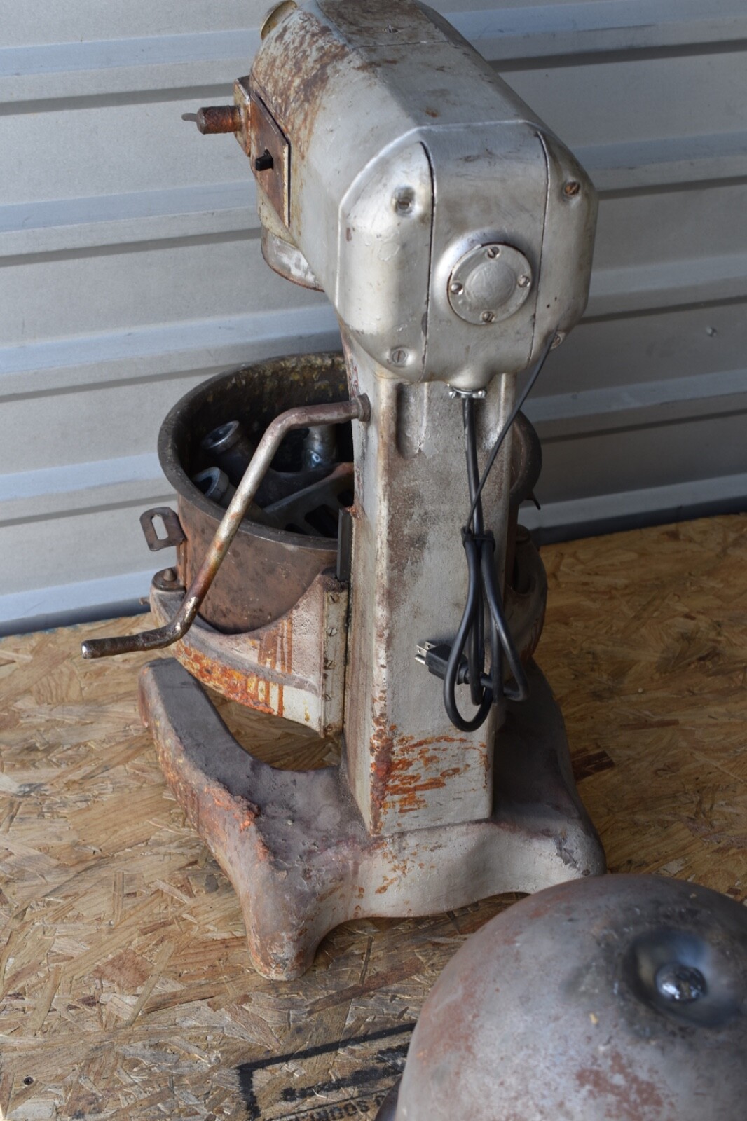 Hobart 20 Qt Mixer model A200