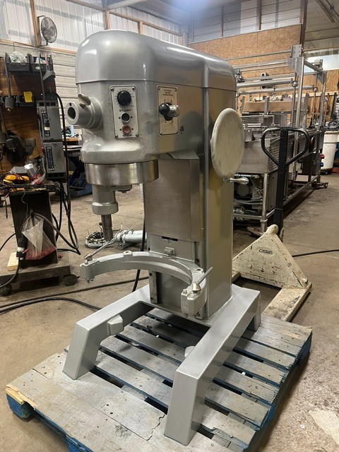 Hobart 60qt Mixer – Model H660T – Stainless Steel Bowl, Hook – Refurbished