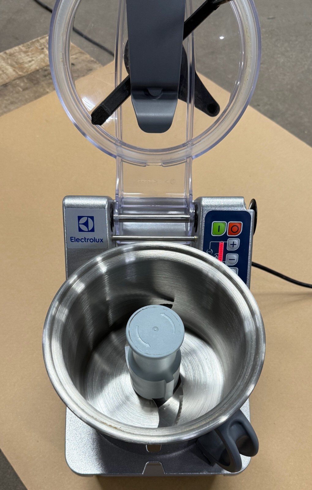 Electrolux K45VVNU Vertical Cutter Mixer, Bench Style, Variable Speed, 4.7 qt