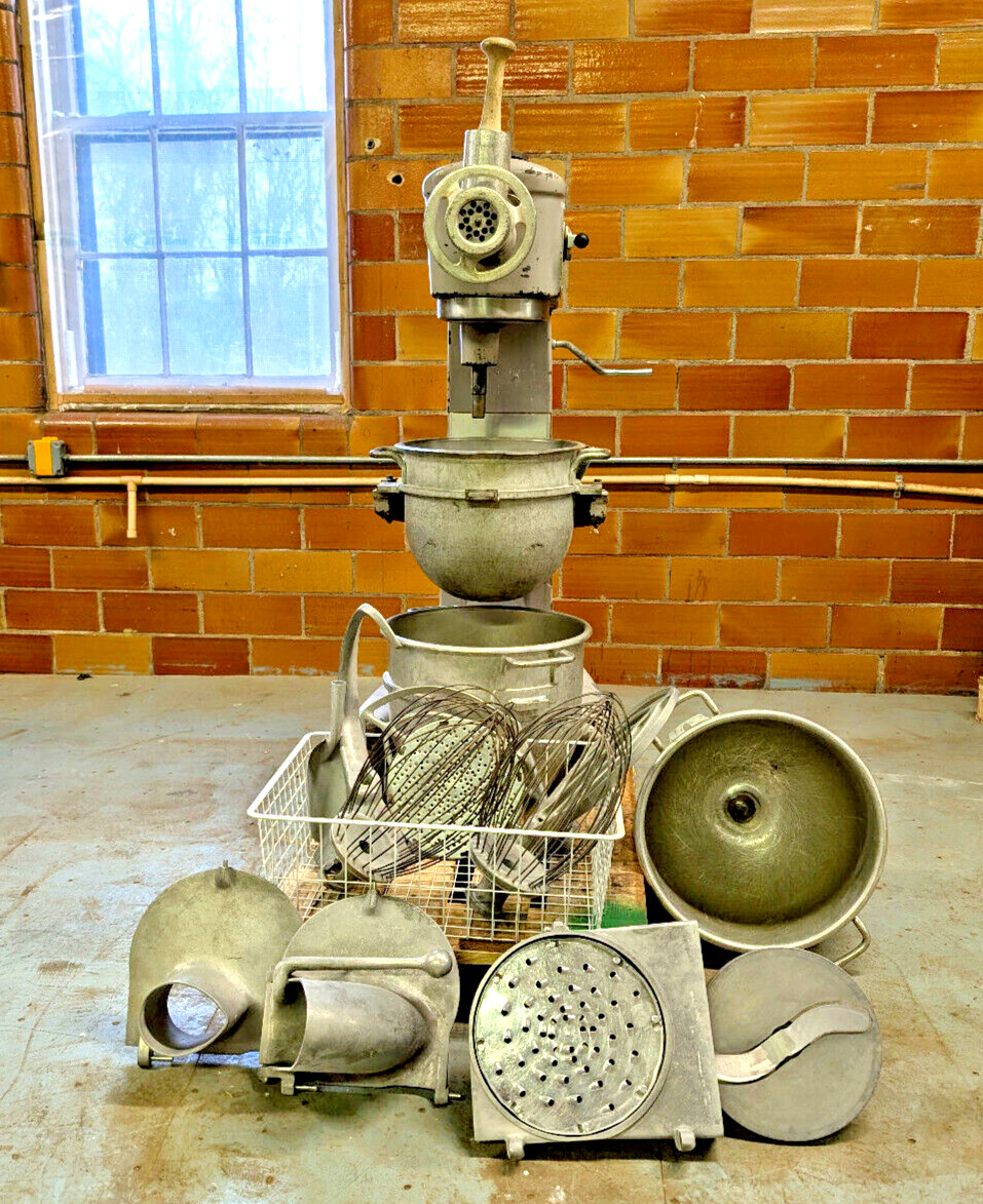 Hobart D-300 Mixer w/ 3 Bowls Hook 2 Whips 2 Paddles Pelican Head & Meat Grinder