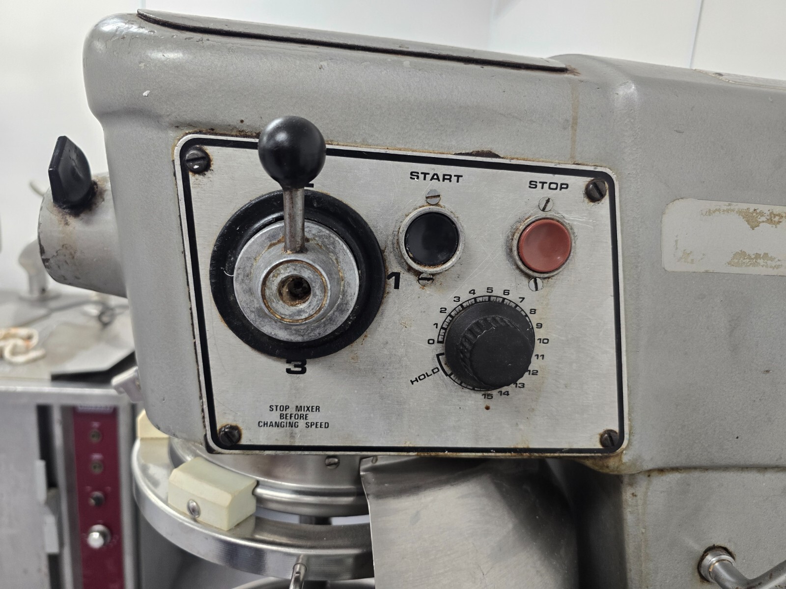 Hobart D300T Mixer 30 Qt, W/Bowl Guard & 3 Attachments, 3 PH