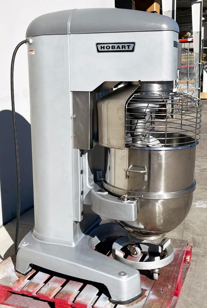 Hobart (HL1400N) 140 Quart 4 Speed Commercial Bakery Restaurant Dough Food Mixer