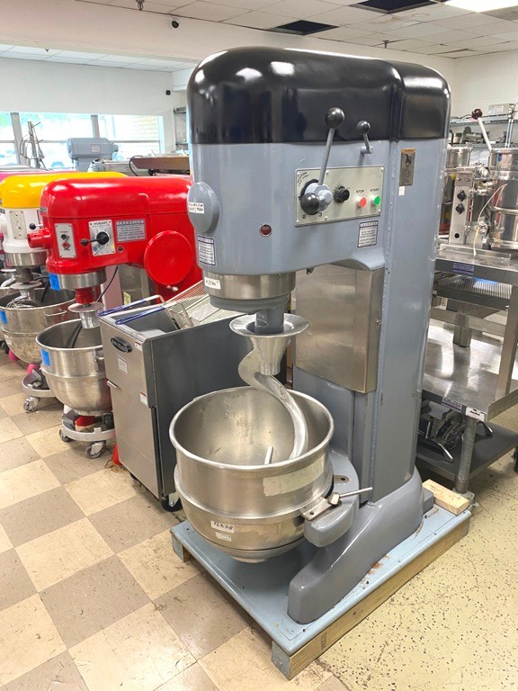 Mixers/ Hobart M-802 / 208V-1 Phase -20 A / NEW 5 HP Motor/ Refurbished Unit!