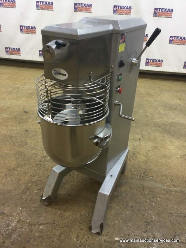UNIVEX 30 QUART DOUGH MIXER WITH 3 ATTACHMENT