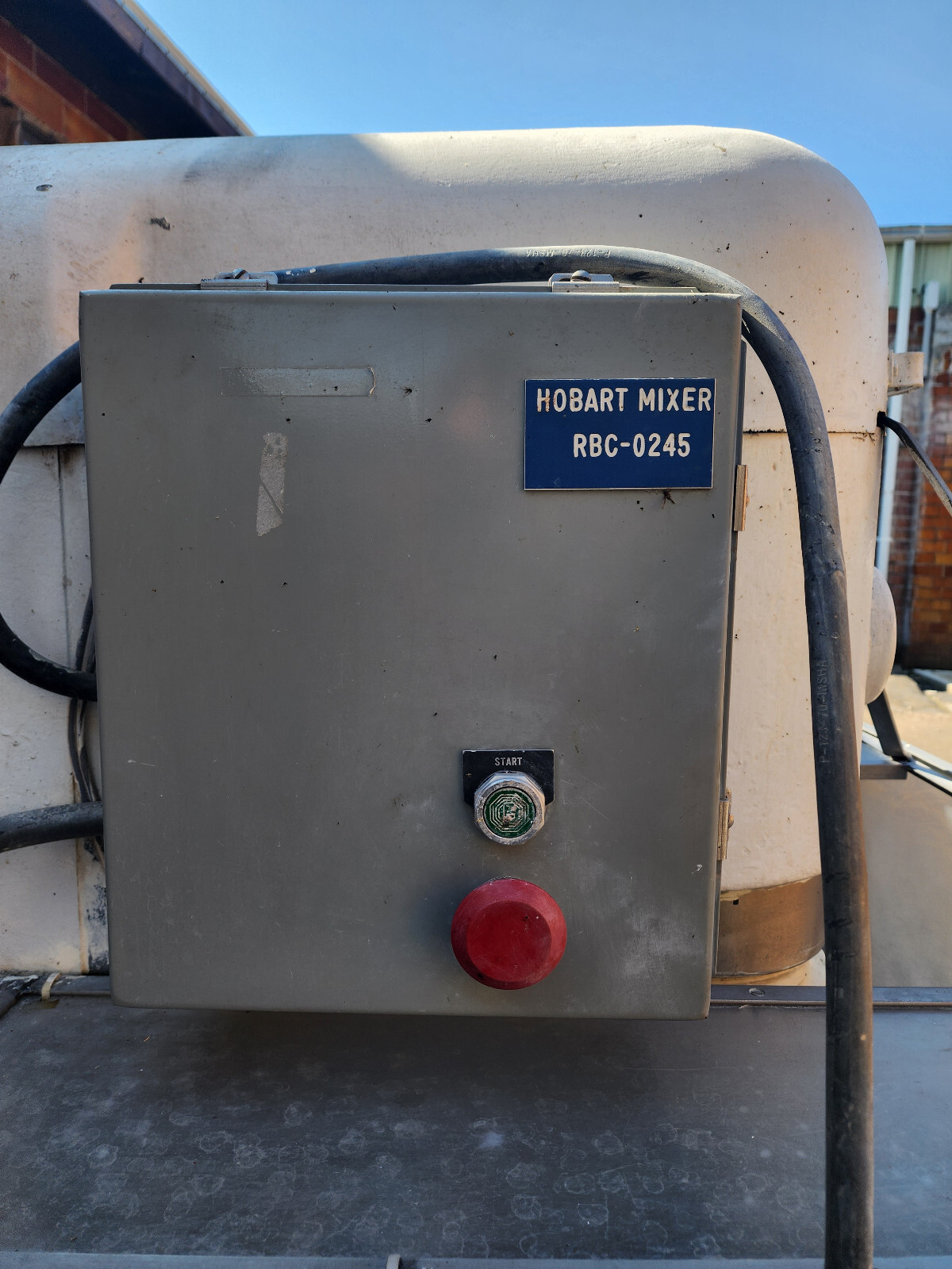 Hobart V1401 140qt Vertical Bowl Mixer With Accessories