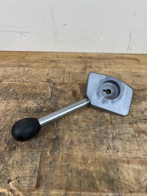 Hobart Lock Handle Assembly – Part# 00-290595 – HCM300, HCM450