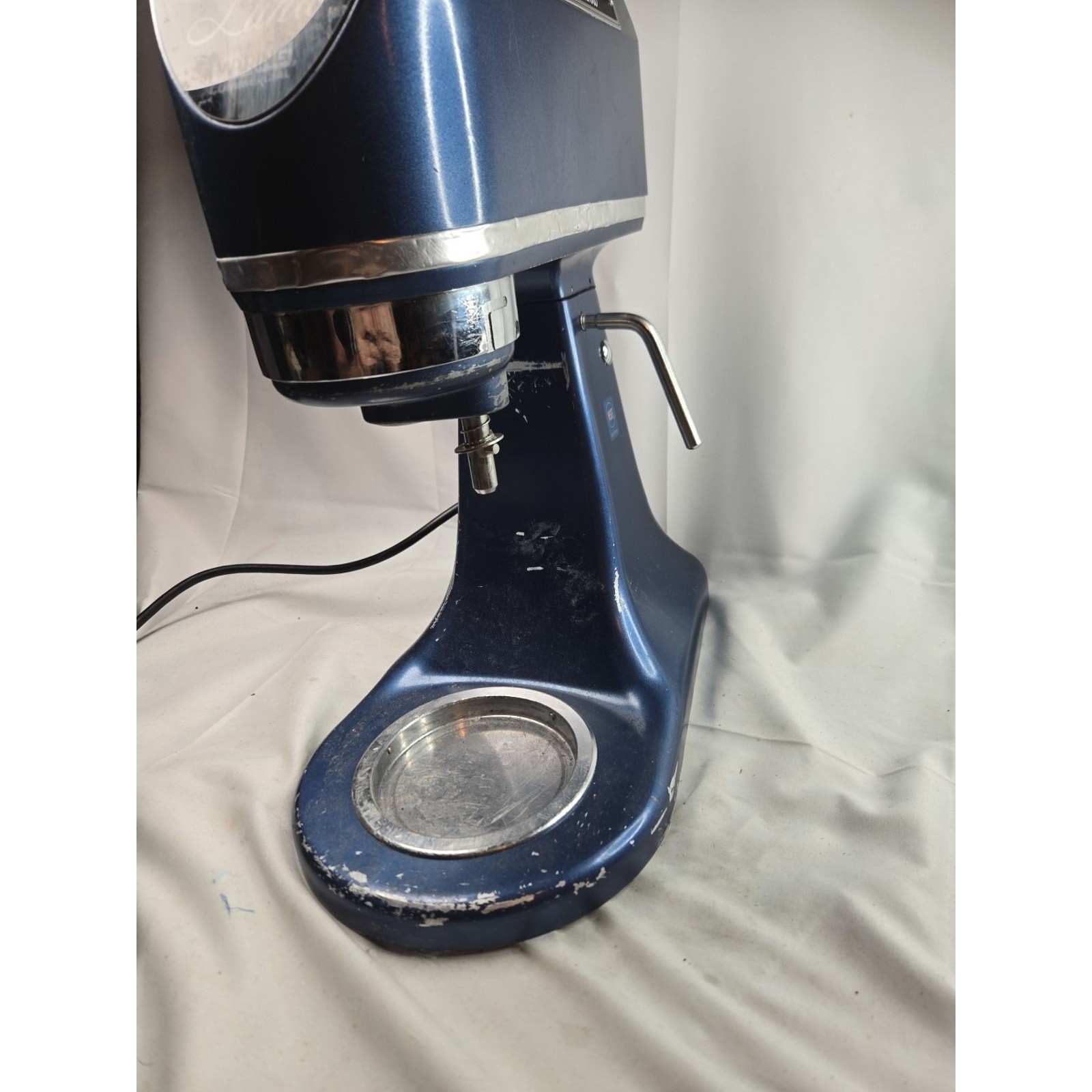 Waring WSM7L 7 Qt Luna Commercial Planetary Countertop Mixer BASE UNIT ONLY
