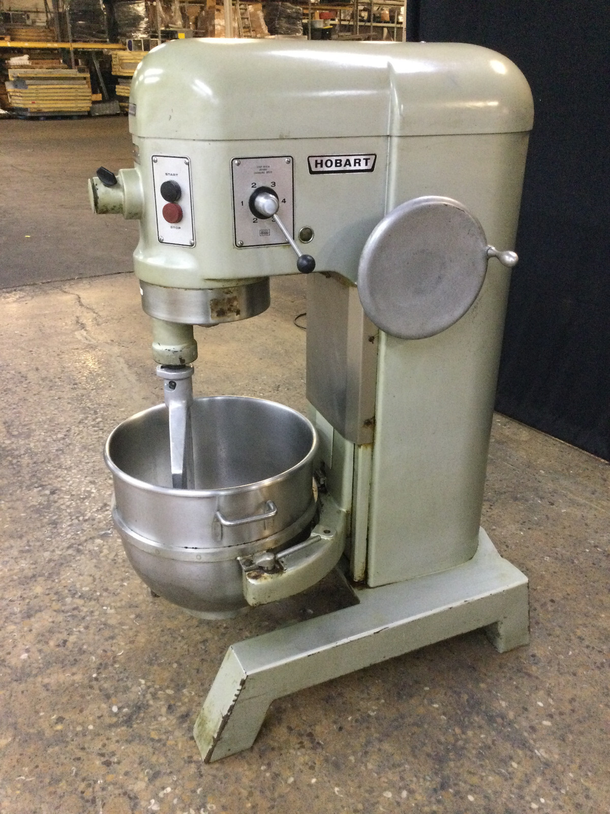 Hobart H-600, 60qt Dough Mixer With Bowl 1 Attachment