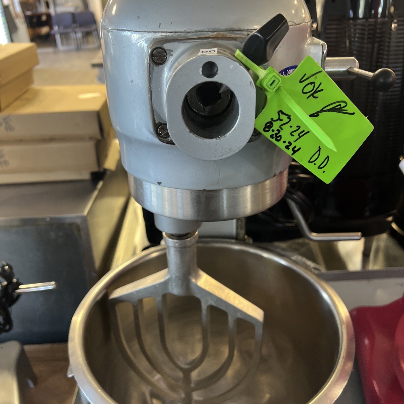 HOBART A 200 20 QT Mixer Includes, Bowl & Pattle Hook & Whip 115V