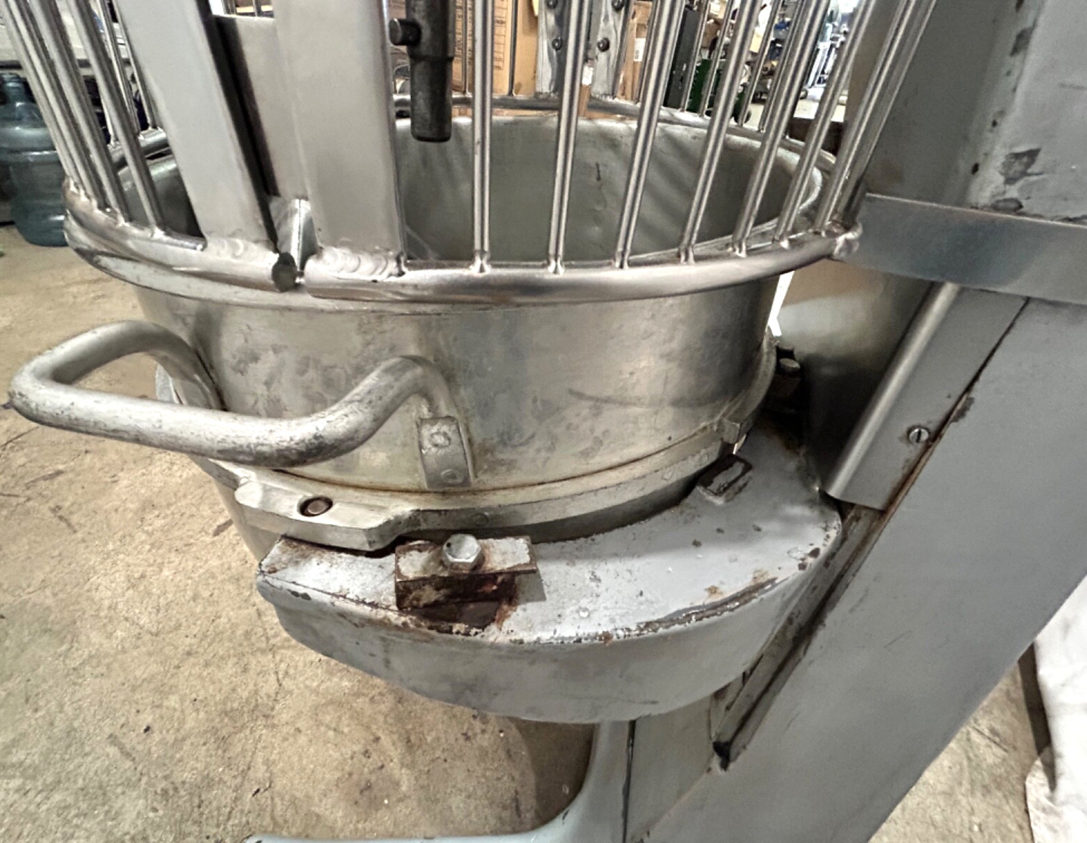 Hobart D-300 Commercial Mixer With 30Qt Bowl & Paddle T0964