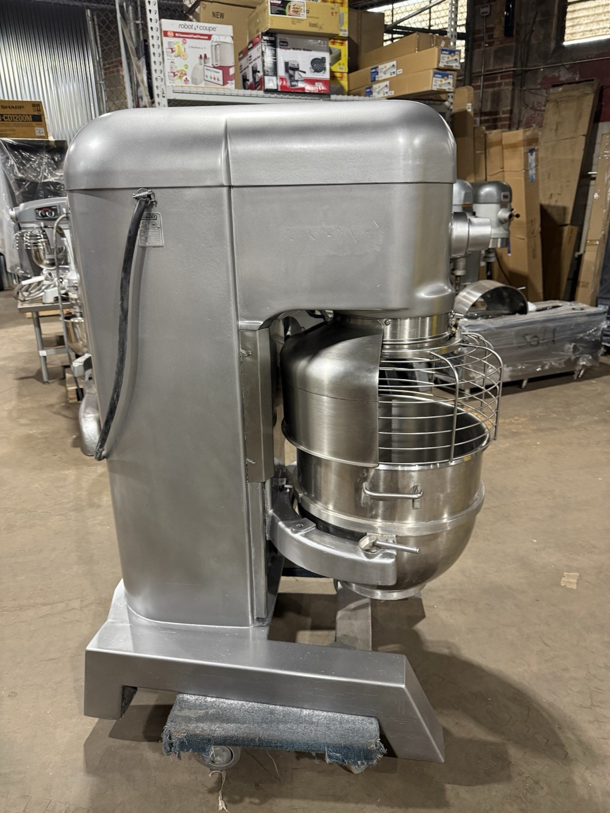 Hobart 60qt H-600-T Industrial Dough Mixer 3ph 2hp￼