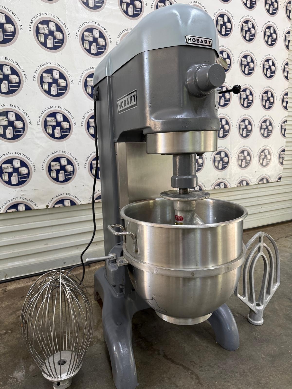 Hobart H-600 Industrial Planetary Mixer (60 Quarts), Single-Phase, Complete Kit