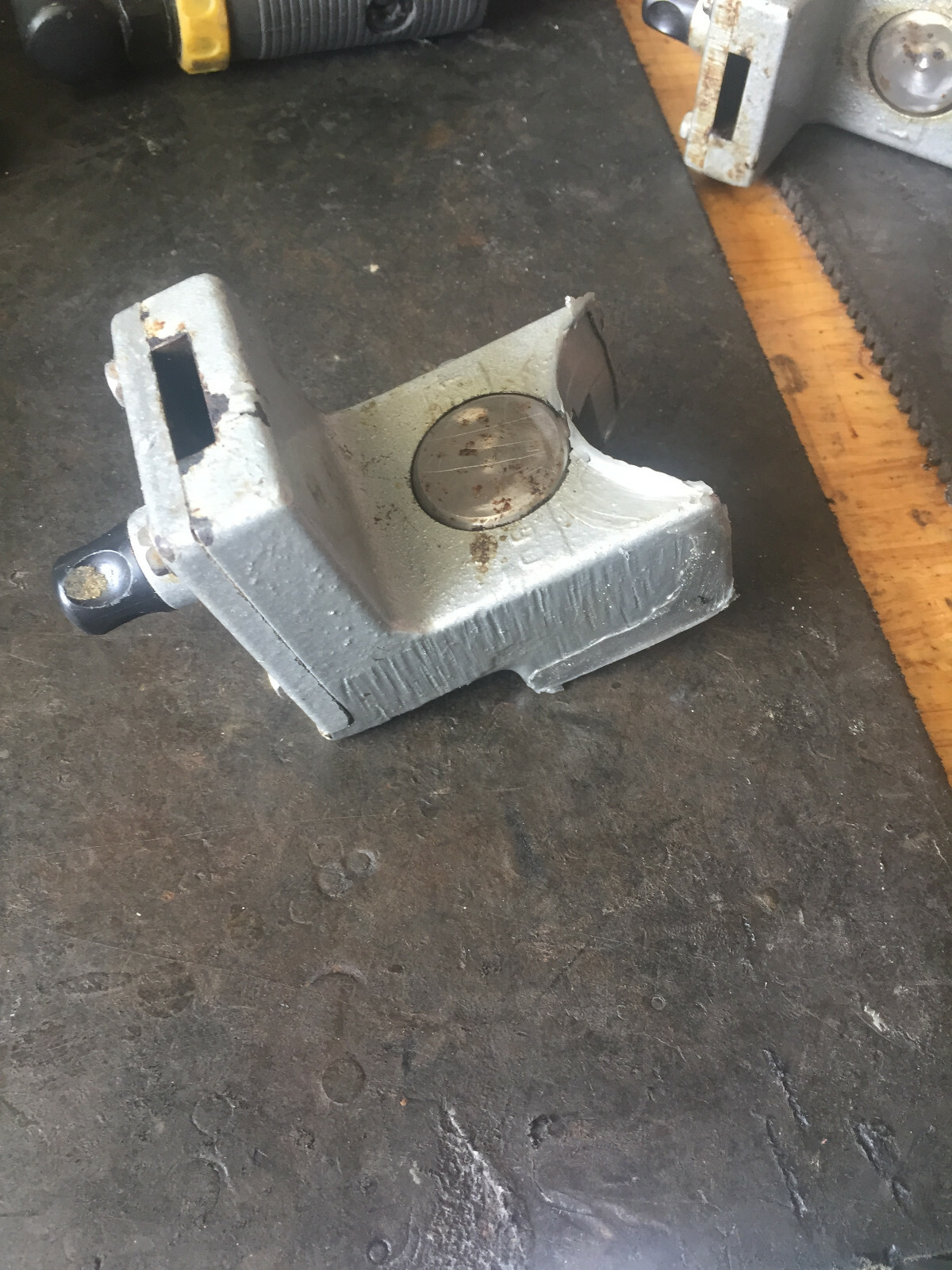Hobart A-200T A-200 BRAKET ARM for bowl scraper OEM# 00-435648-00002