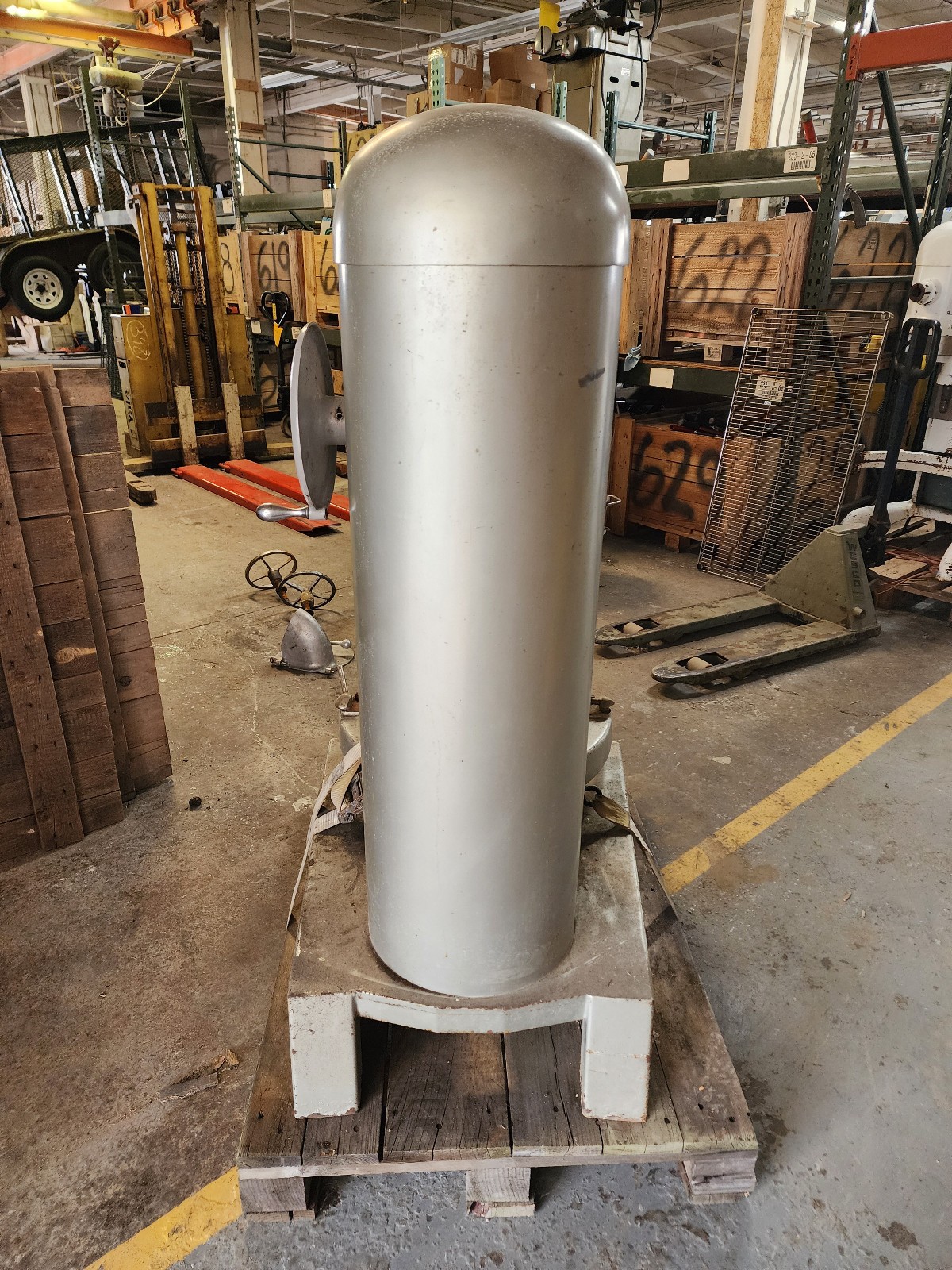 HOBART H600T Dough Mixer 3ph, 1HP w/ Accessories