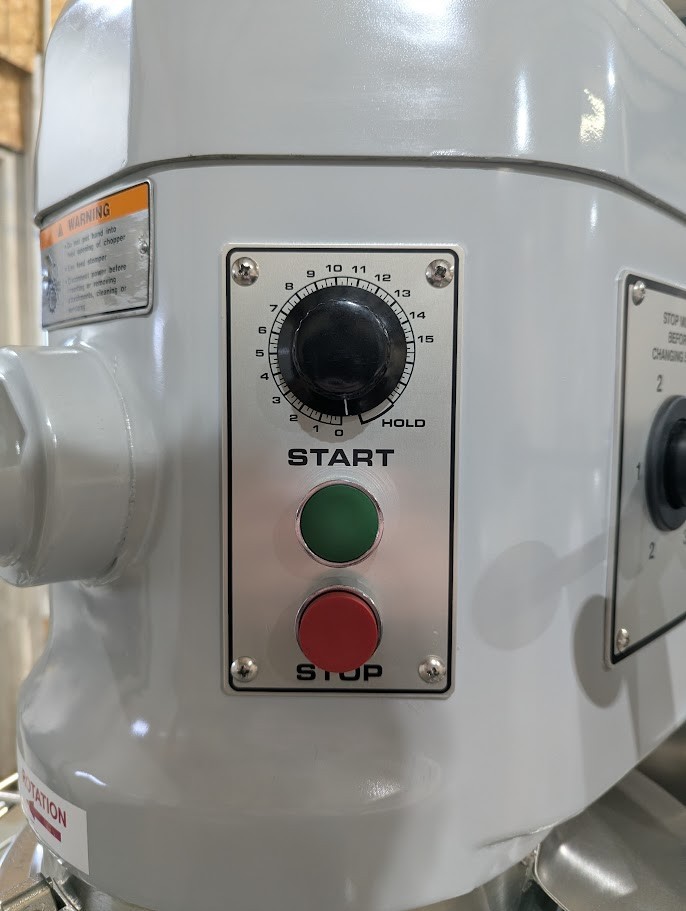 Hobart H600-T 60 Qt. Mixer w/Guard, Attachments, 2HP, 3PH – Rebuilt w/Warranty!