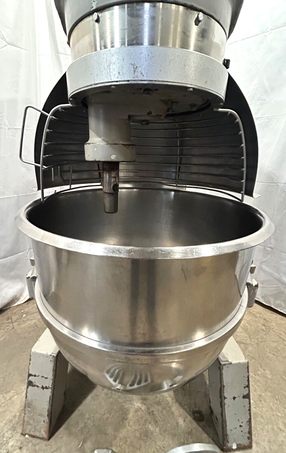 Globe SP80 (80 Qt) Commercial Planetary Mixer T0734