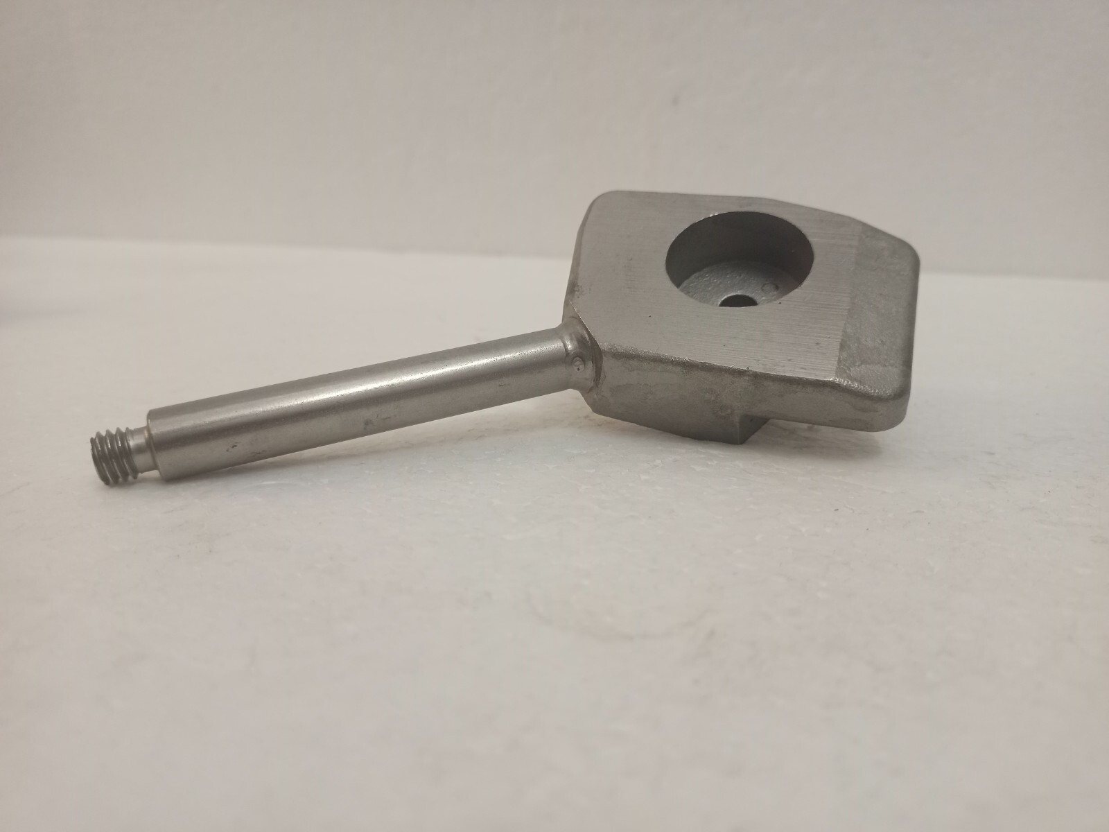 Hobart 00-290595 Lock Handle Assembly for HCM300 HCM450 HCM450C