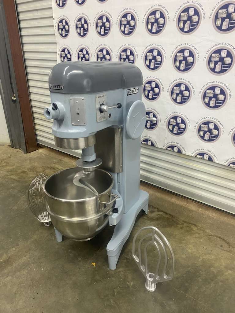 60 Quart Hobart H-600T Mixer 230 volts HP 1 Phase Bowl 3 Attachments Qt NSF