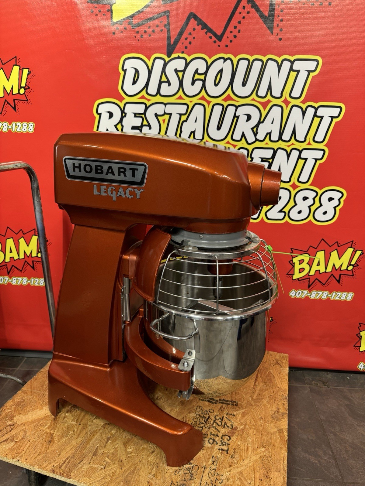 Hobart HL200 Legacy 20 Qt Dough Mixer With Bowl & Whip Attachment-120v Tested